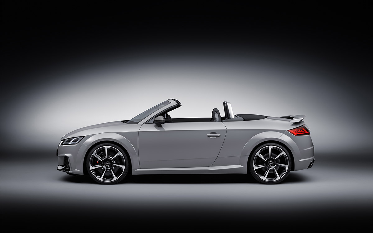 Audi TT RS Roadster Lateral fx