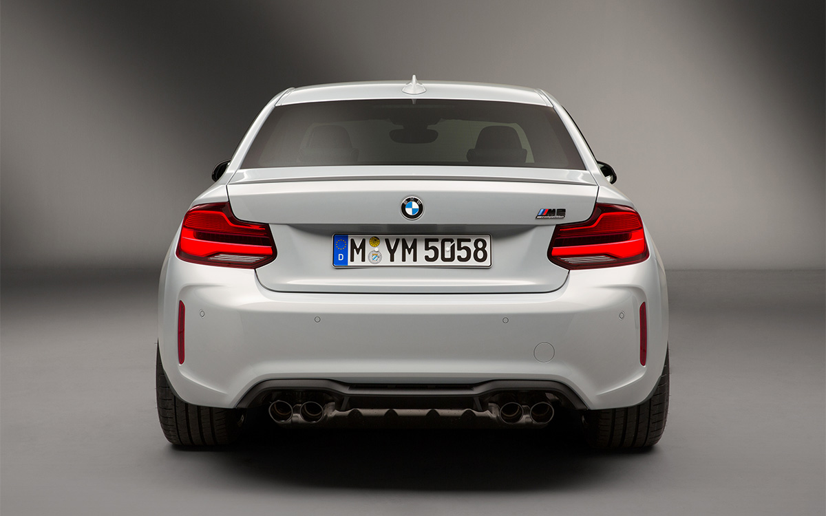 BMW M2 Competition trasera fx