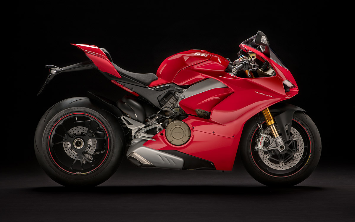 Ducati Panigale V4 S lateral der fx