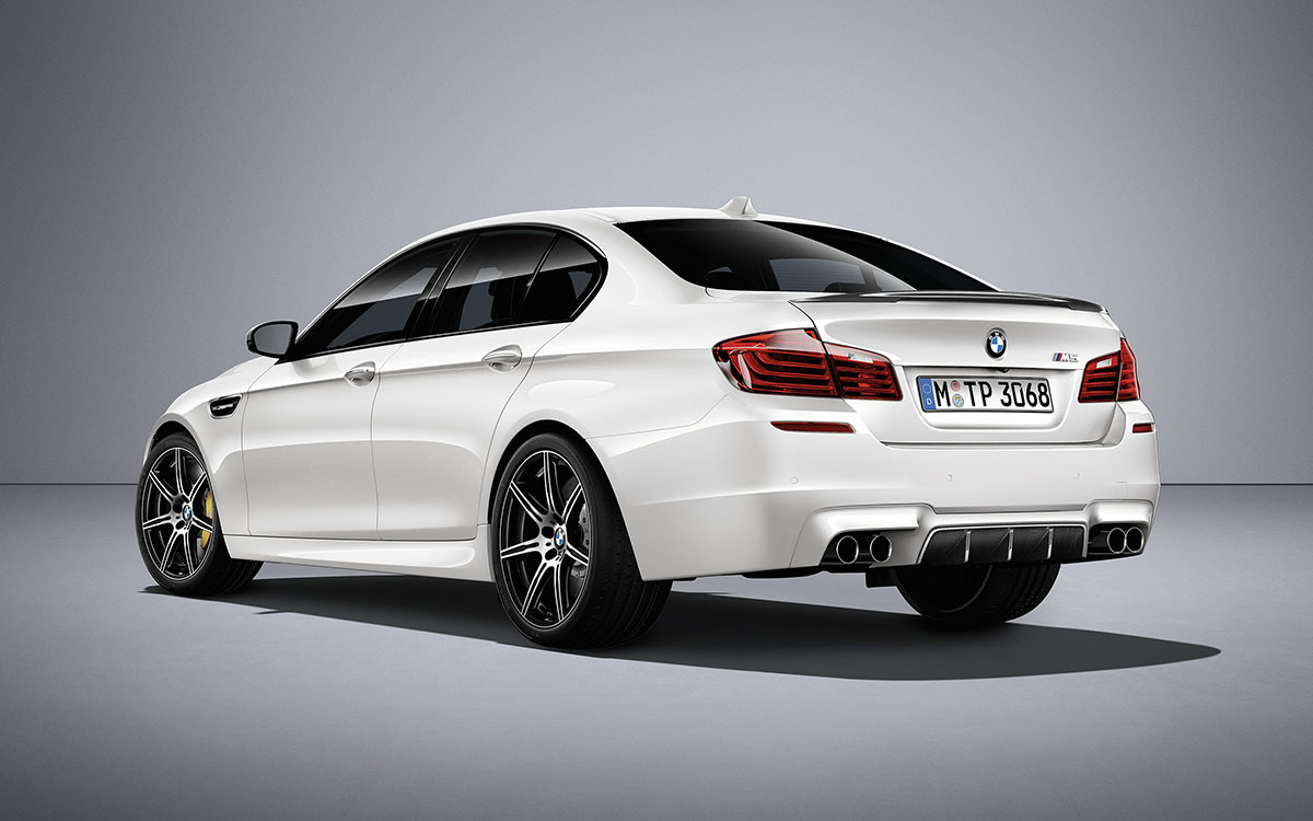 BMW M5 Competition Edition Trasera fx