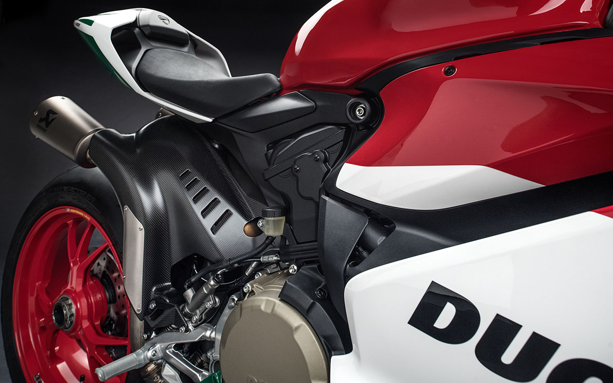 13 1299 Panigale R Final Edition 15 fx