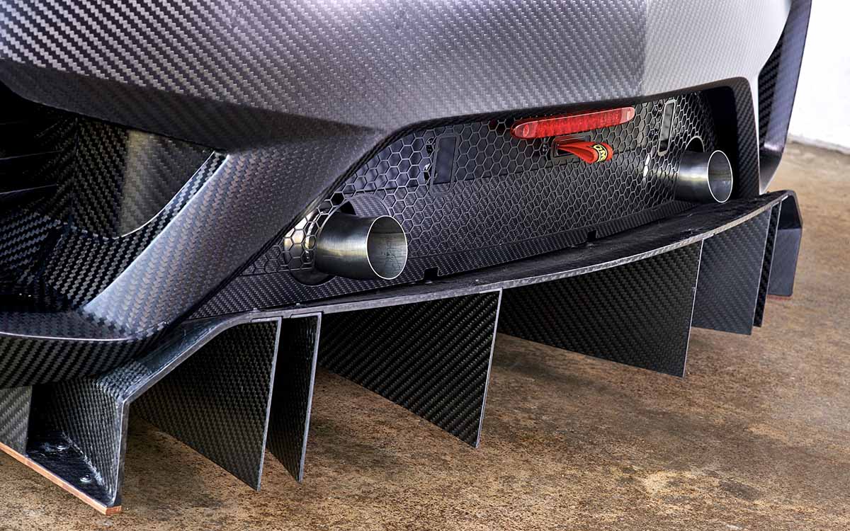 Honda NSX GT3 detalle escapes fx
