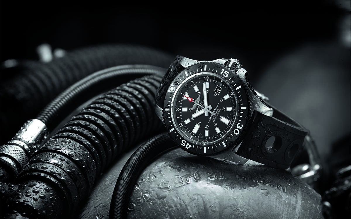 Superocean 44 Special black dial lateral fx