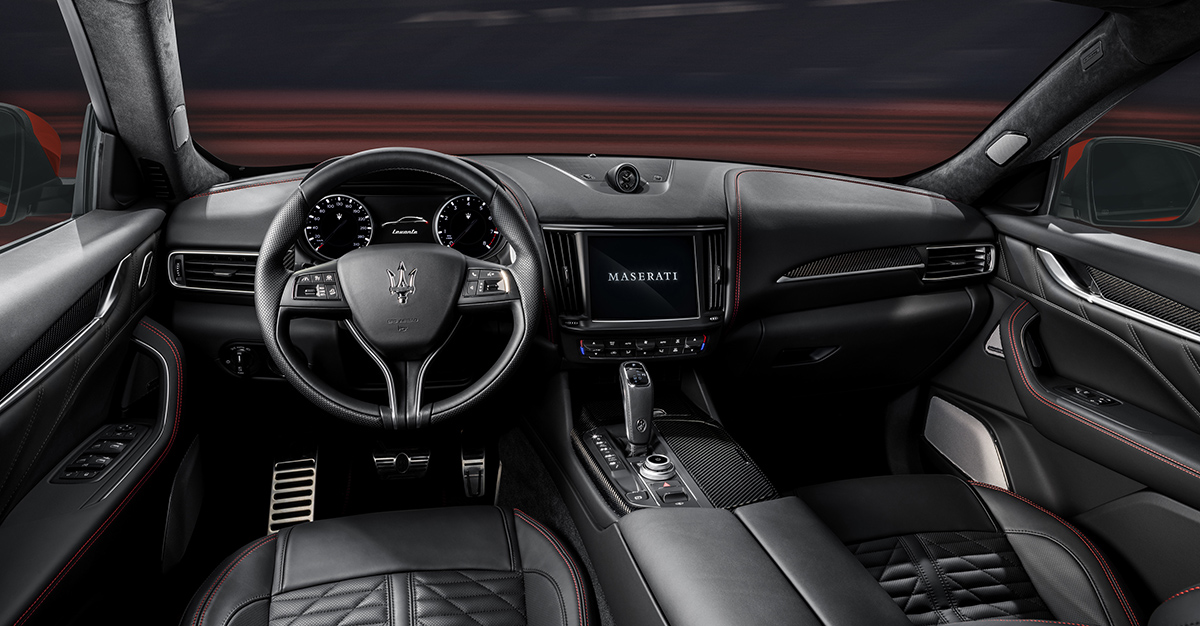 Maserati Levante F Tributo interior aerea fx