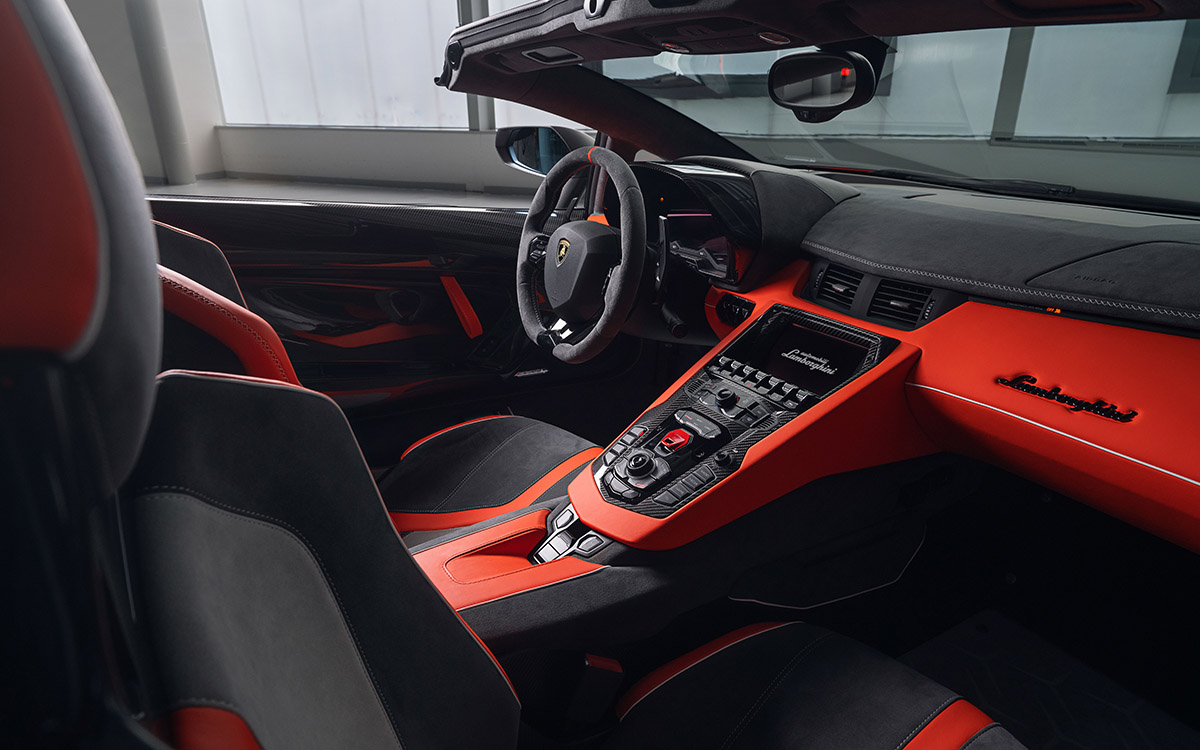 Lamborghini Aventador SVJ 63 Roadster interior fx