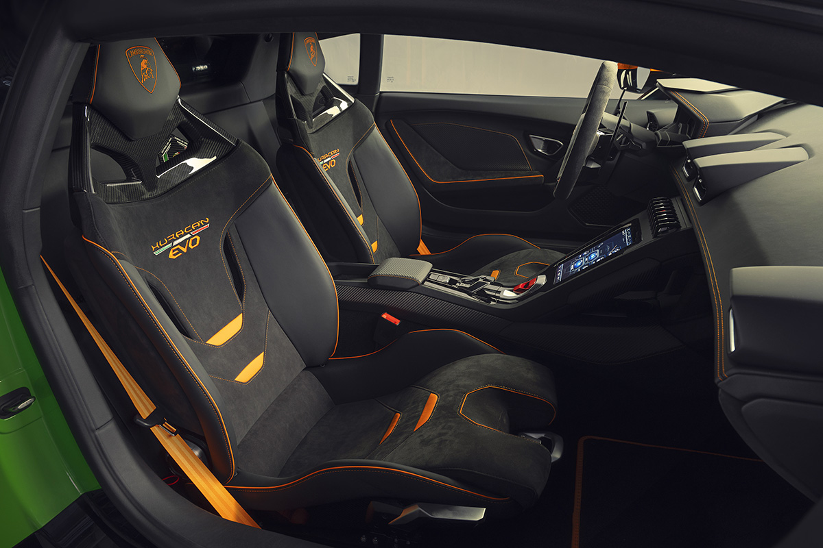 Lamborghini Huracán EVO GT Celebration interior fx