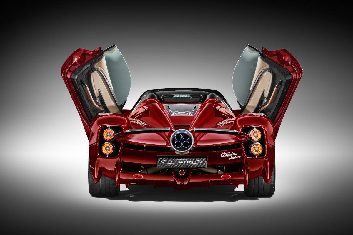 Pagani Utopia Roadster 010302 Posteriore portiere aperte fx