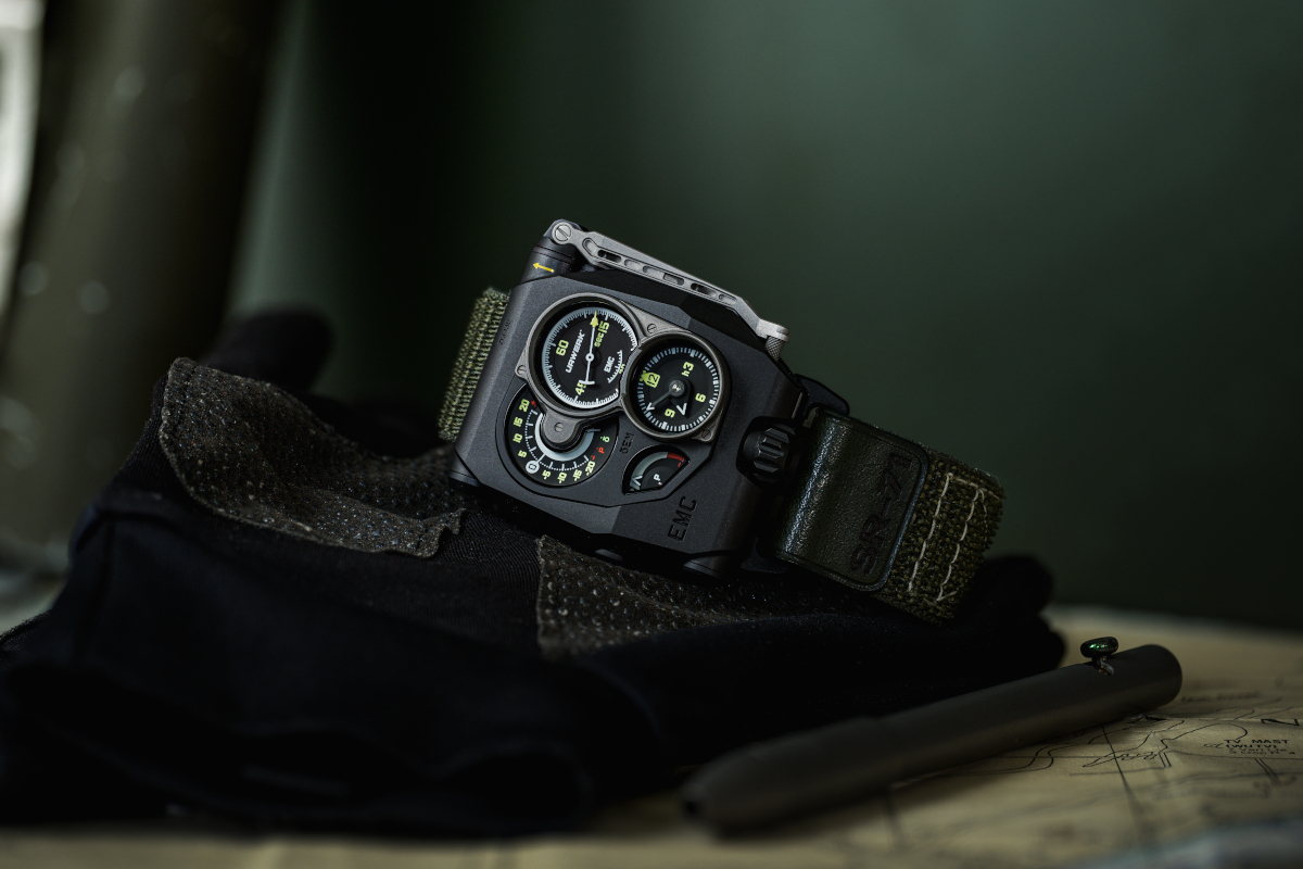 urwerk emc sr 71 lifestyle 2 fx