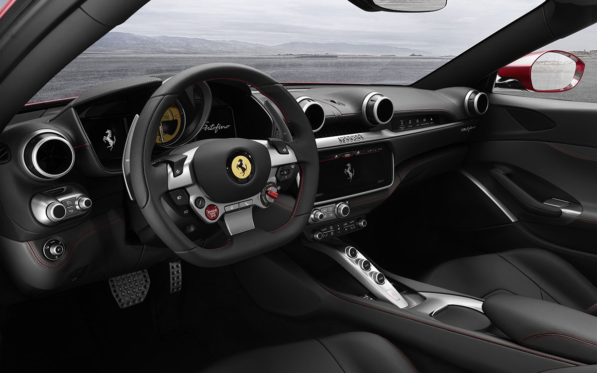 Ferrari Portofino V8 GT interior volante fx