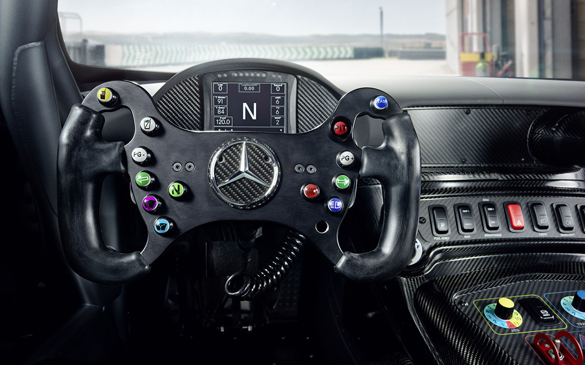Mercedes AMG GT4 volante 2 fx