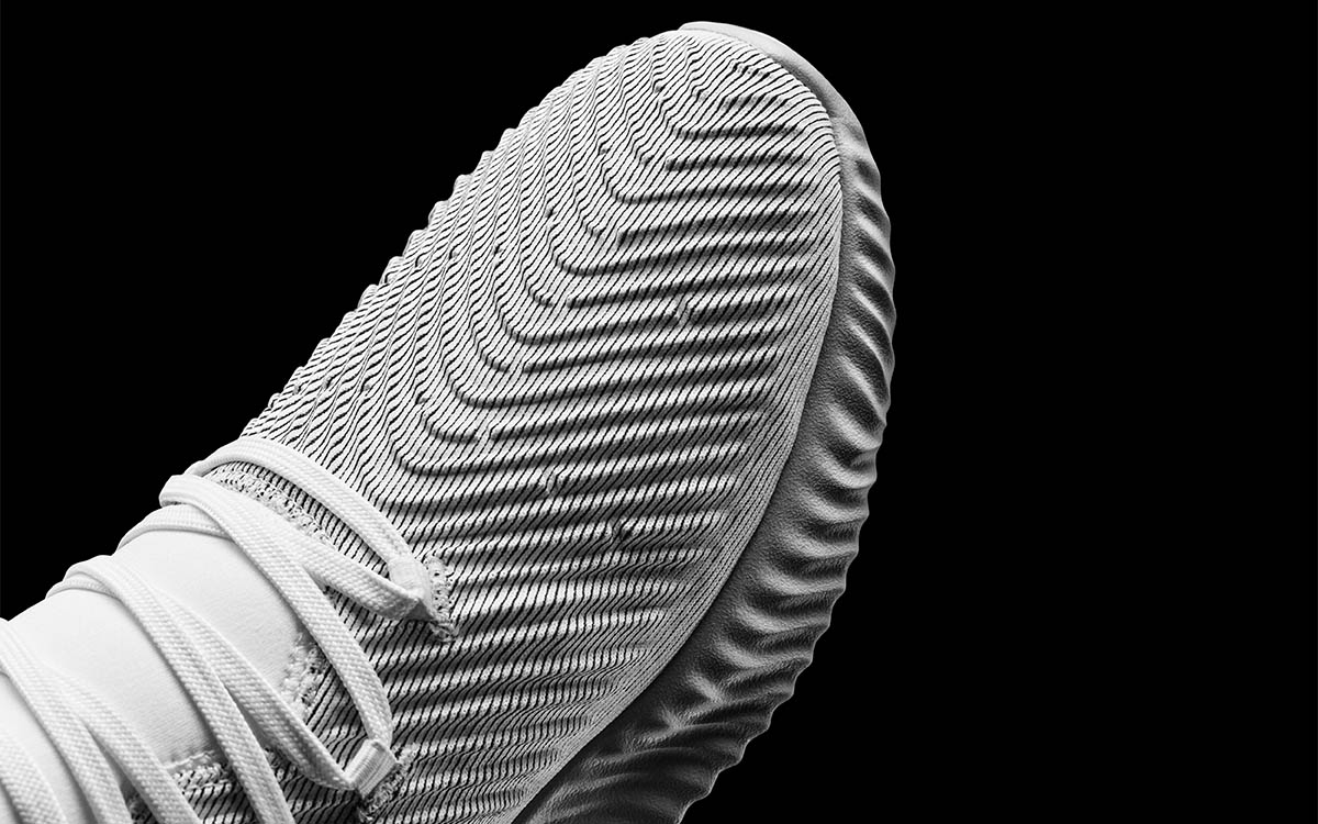 Adidas Alphabounce Instinct deta 2