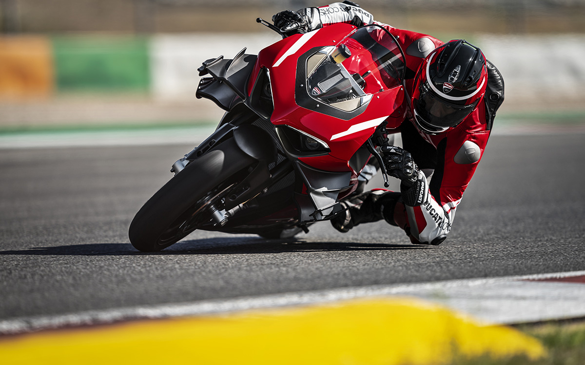 Ducati Superleggera V4 pista fx