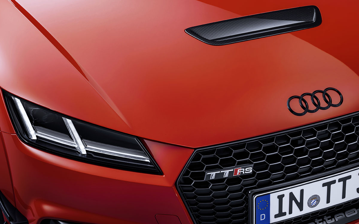 Audi TT performance parts trompa cover fx