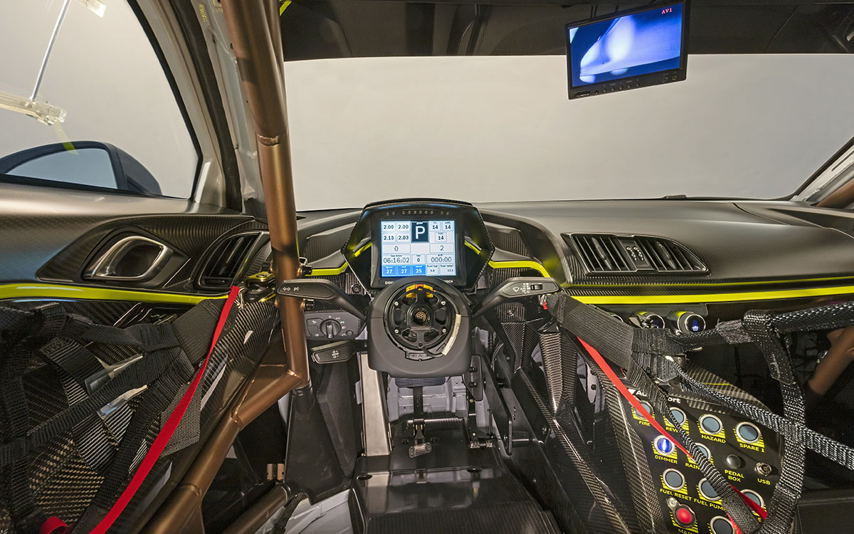 Audi R8 LMS GT2 2019 interior fx