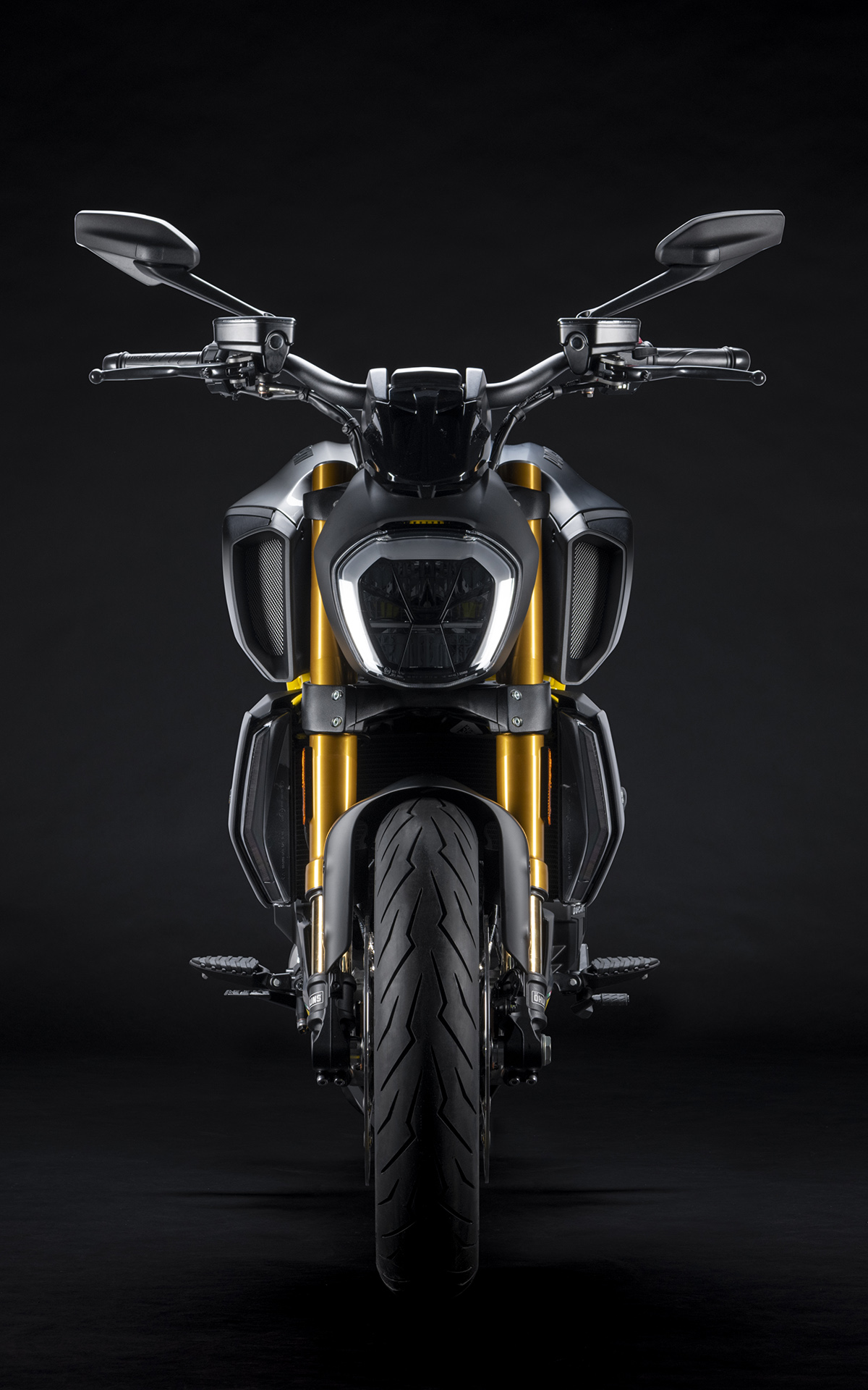 Ducati Diavel 1260 S Black and Steel frontal fx
