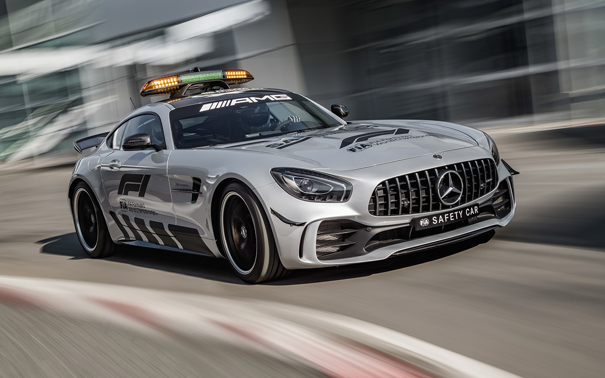 Mercedes AMG Safety Car GT R curva fx