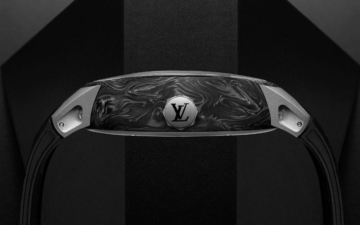 Louis Vuitton Unveils Tambour Curve Flying Tourbillon perfil fx