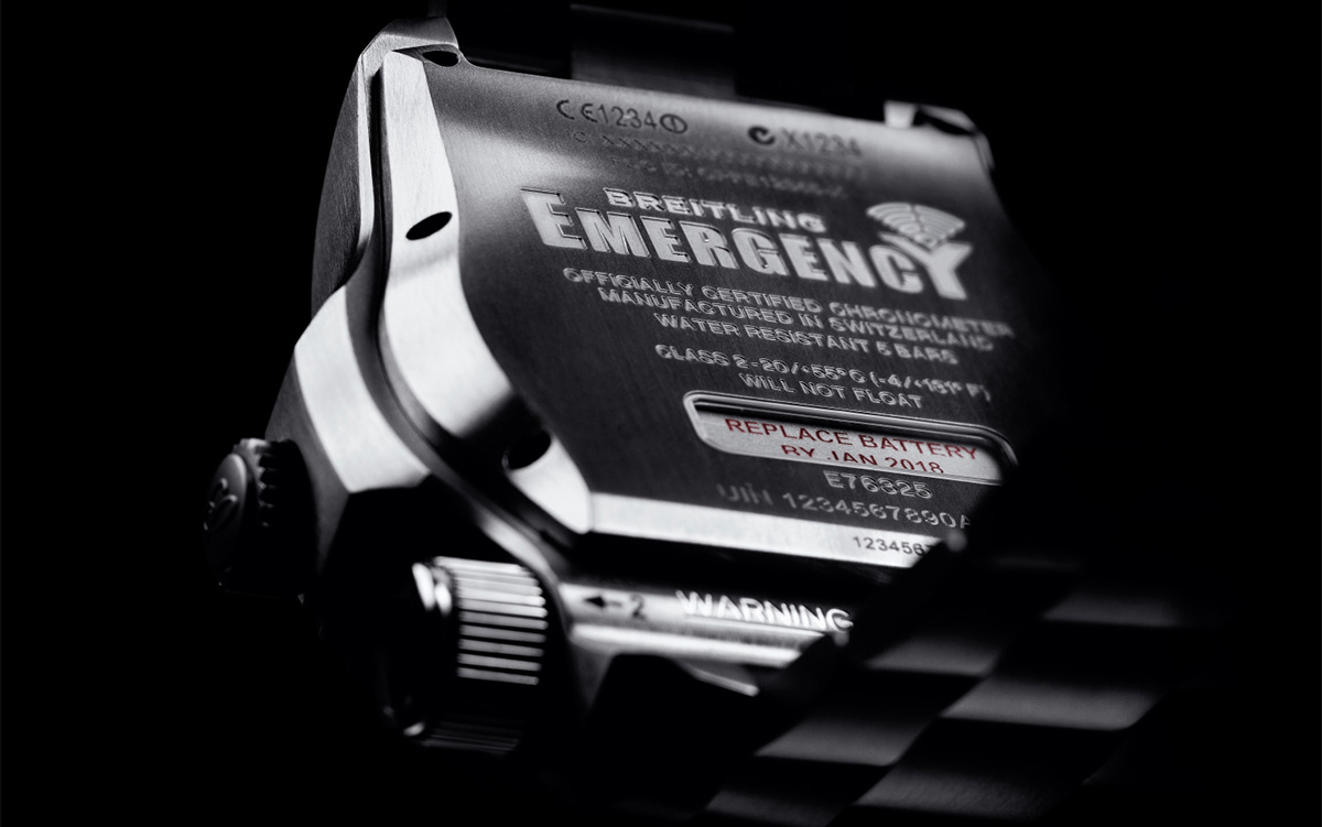 Breitling Emergency Night Mission Trasera fx