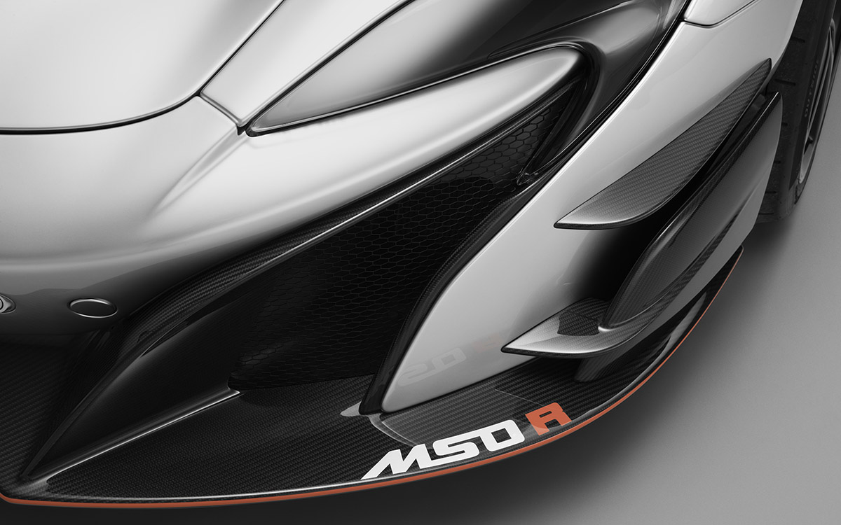 McLaren MSO R detalle trompa fx