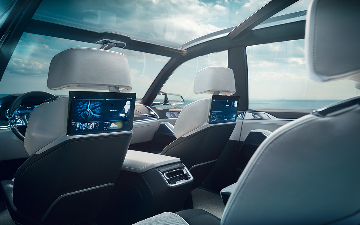 BMW Concept X7 iPerformance interior techo fx