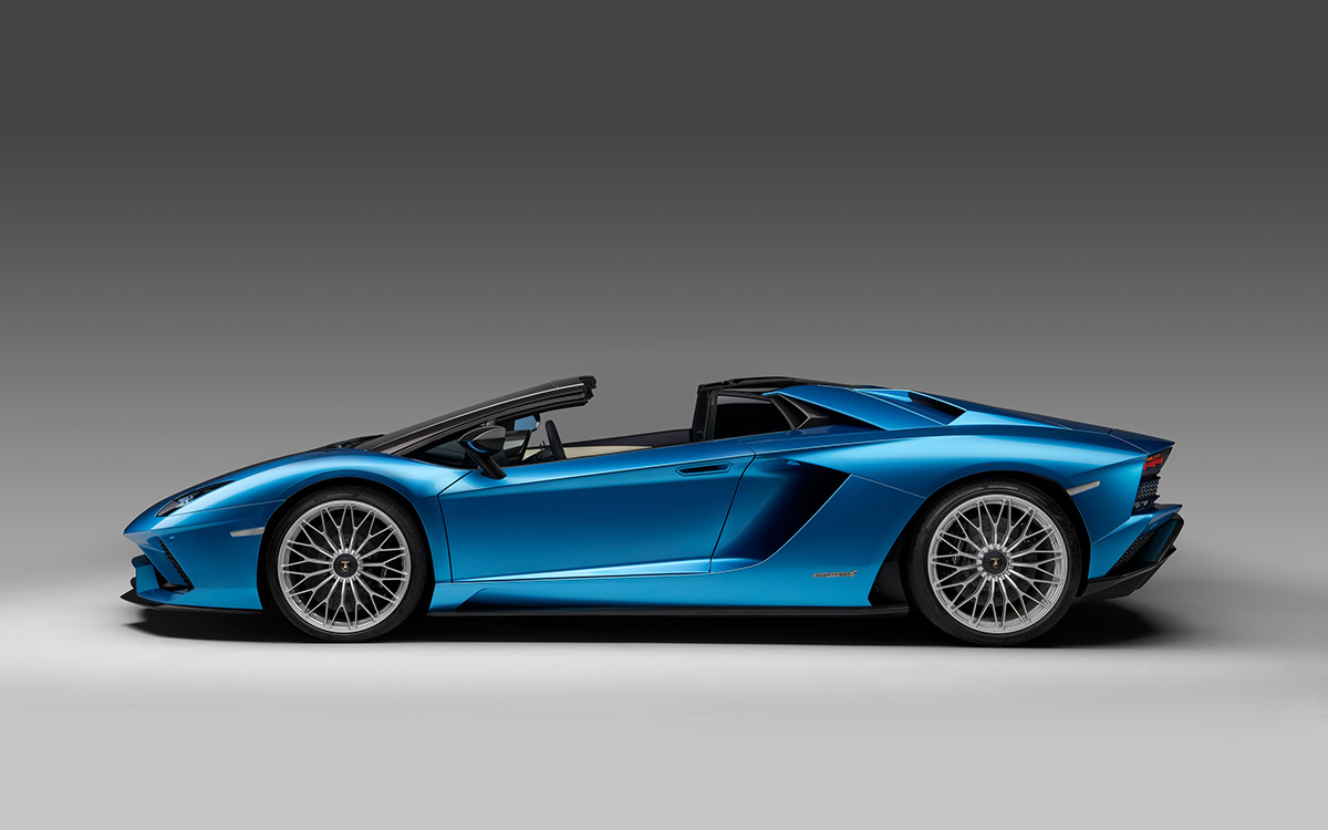 Aventador S Roadster lateral fx