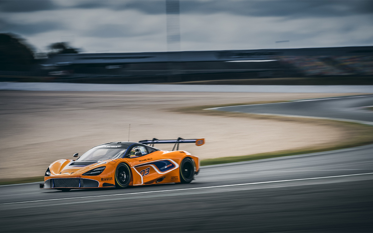McLaren 720S GT3 pista fx