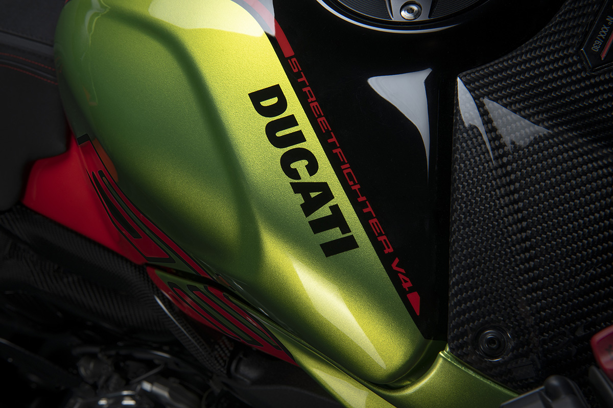 Ducati Streetfighter V4 Lamborghini det carbono