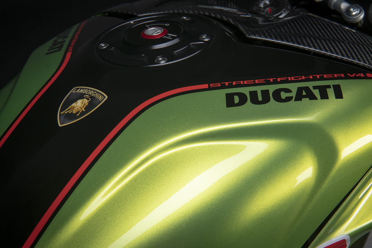 Ducati Streetfighter V4 Lamborghini det depos
