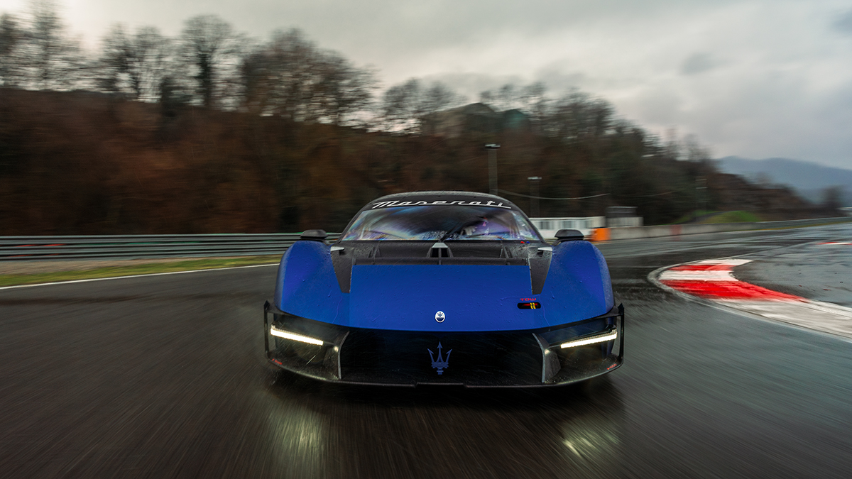 Maserati MCXtrema - The beast unleashed